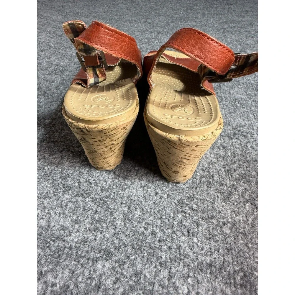 Crocs A‑Leigh Leather Slingback Wedge Sandals – Women’s 10 - Picture 3 of 7